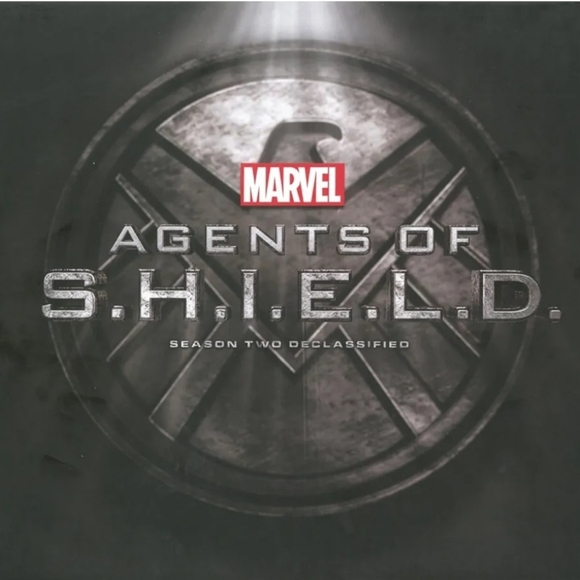 Agents of Sheild Season 2 Declassified Book - Picture 1 of 9